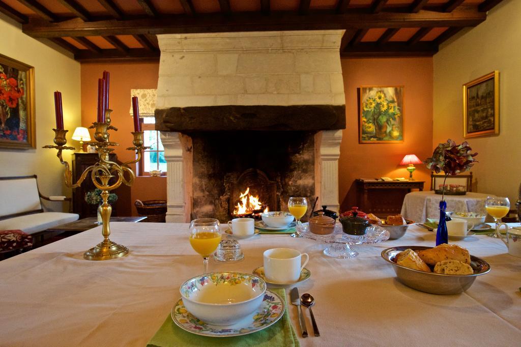 Bed and Breakfast Manoir De La Guerie Ablon Номер фото